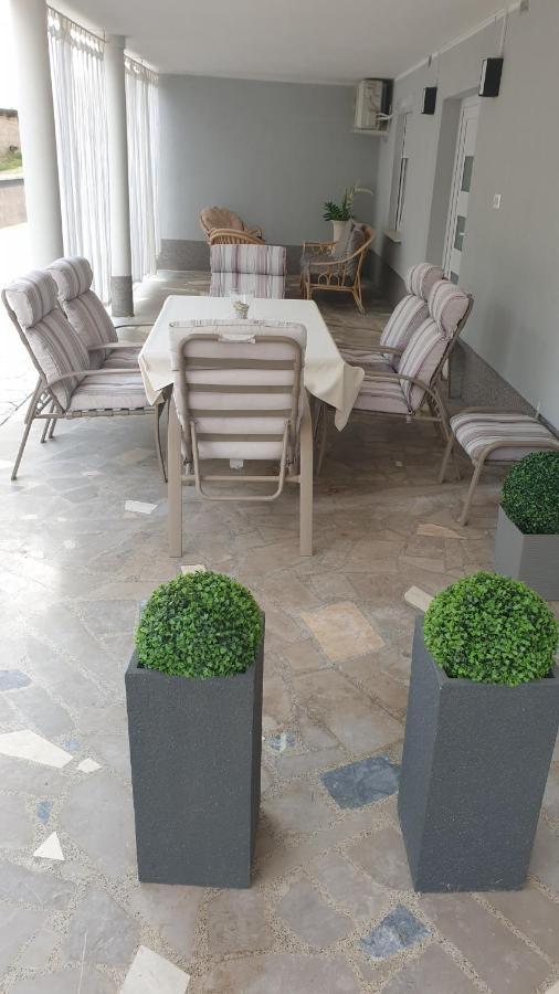 Apartma Pata Cezarji Bagian luar foto